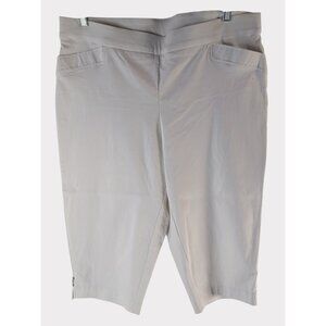 CJ Banks Womens Signature Slimming Capri Pants Size 18W White Tummy Panel Studs